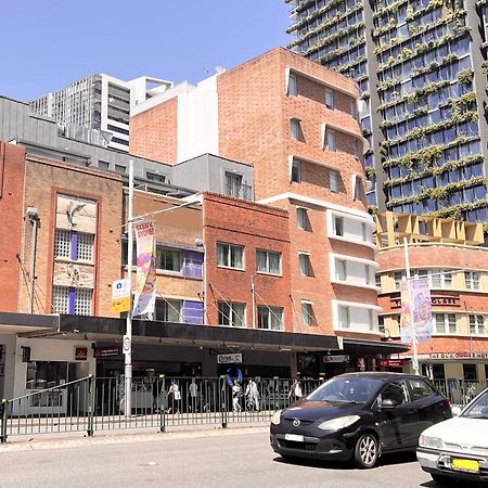 Sydney Riseon Hotel Exterior photo
